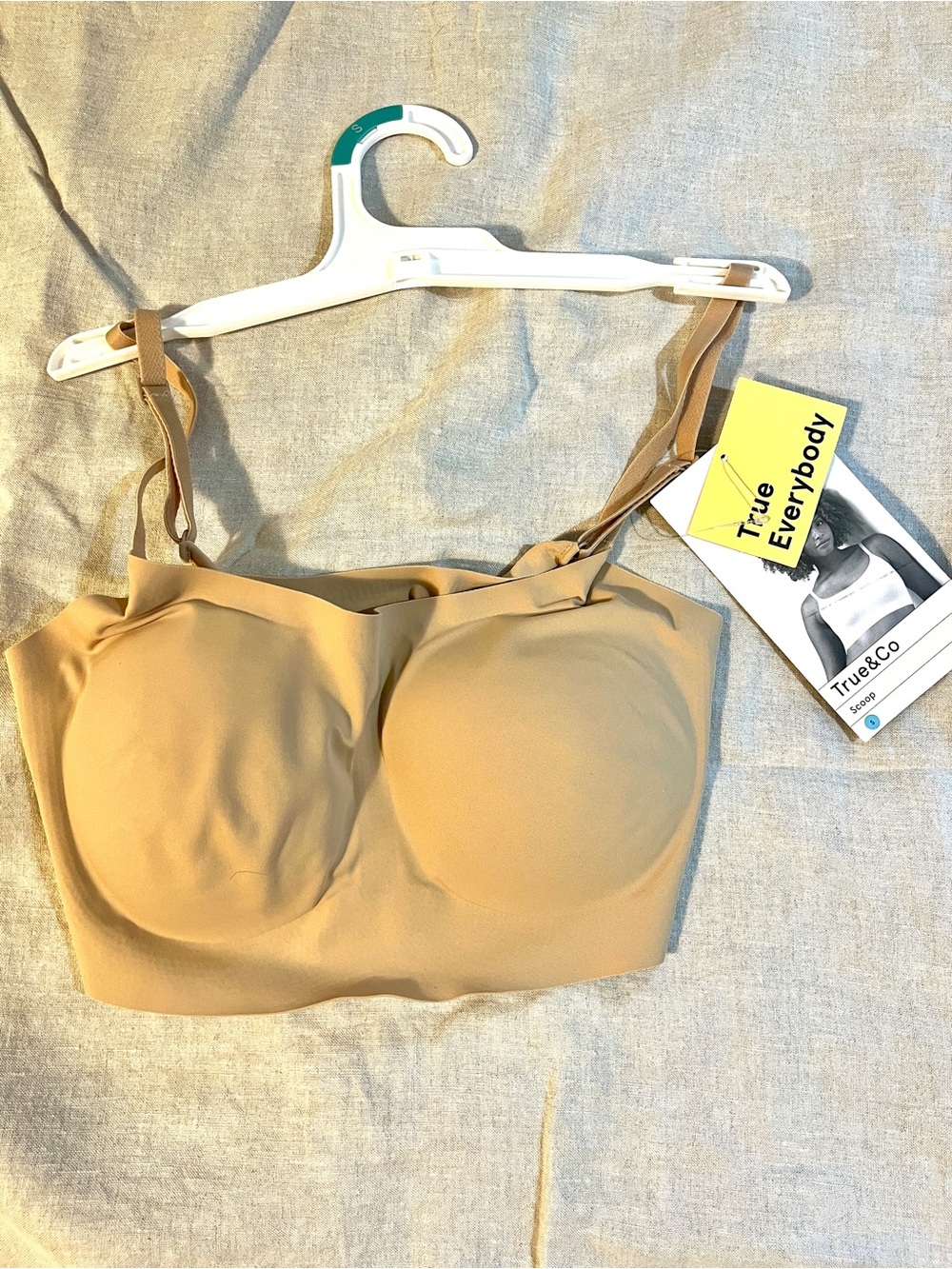 True & Co. Seamless Strapless Bra - Nude Tan